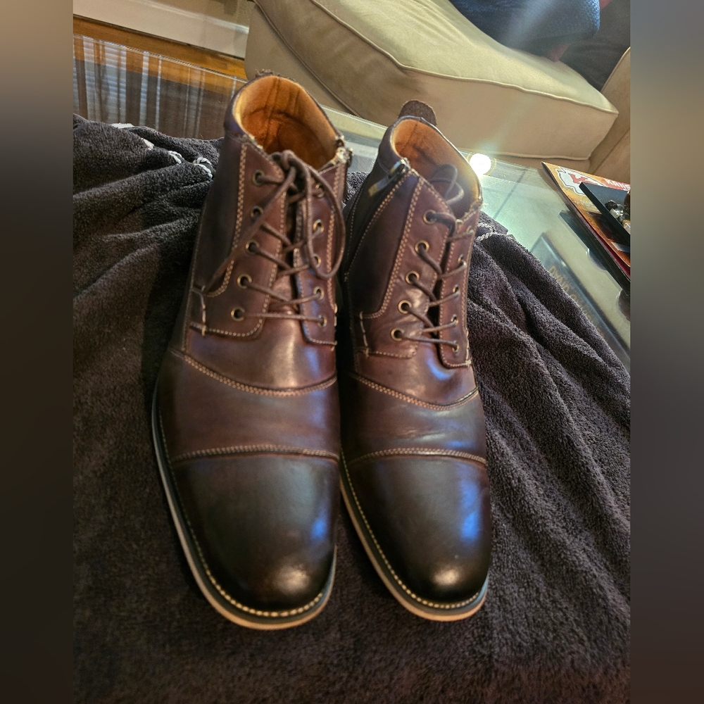 Steve Madden Brown Jabbar Ankle Boots with Distressed Leather